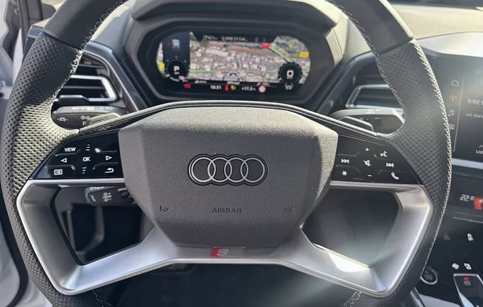 AUDI Q4 E-TRON Sportback 45 285 ch 82 kWh quattro S line photo 12 7303
