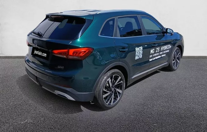 MG ZS 1.5 L Hybrid+ 197 ch Luxury extérieur trois quart arrière droit 9212