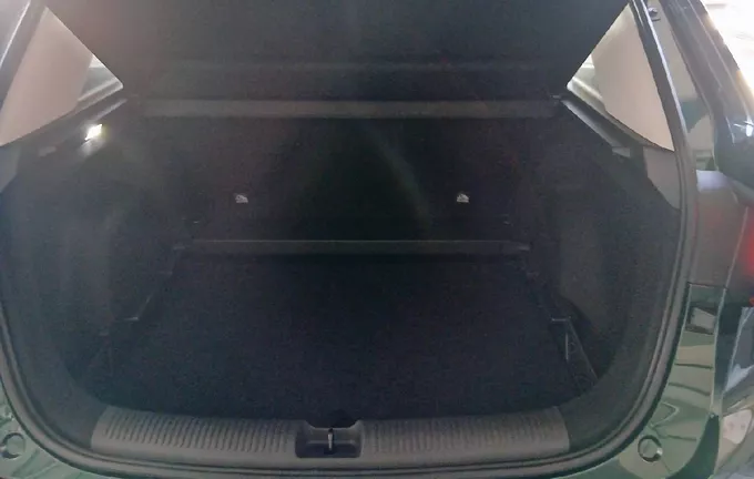 MG ZS 1.5 L Hybrid+ 197 ch Luxury photo 10 9212