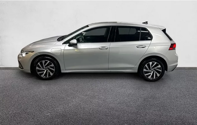 VOLKSWAGEN GOLF 1.4 Hybrid Rechargeable OPF 204 DSG6 Style extérieur trois quart arrière gauche 2129477