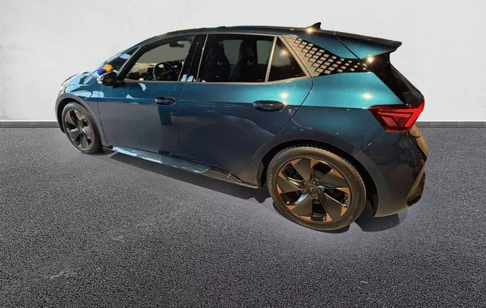 CUPRA BORN 204 ch One extérieur trois quart arrière gauche 2395