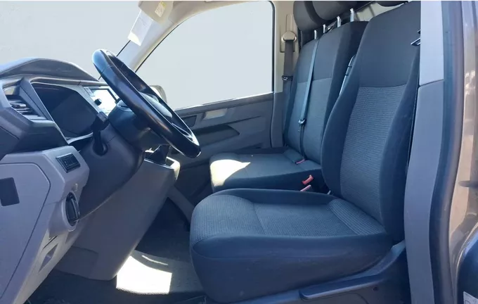 VOLKSWAGEN UTILITAIRES TRANSPORTER 6.1 VAN L1H1 2.0 TDI 150 BVM6 4MOTION BUSINESS extérieur trois quart arrière droit 106200