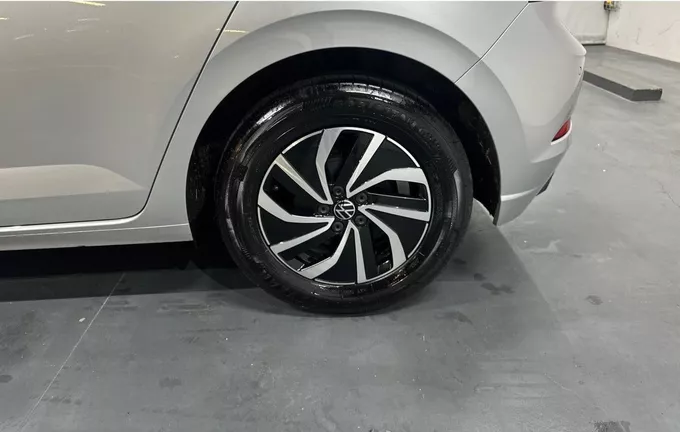 VOLKSWAGEN POLO 1.0 TSI 95 S&S BVM5 photo 12 2124870