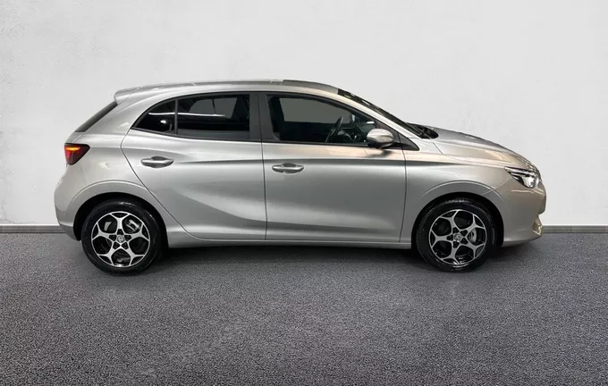 MG MG3 1.5 L Hybrid+ 195 ch Luxury extérieur côté droit 601298