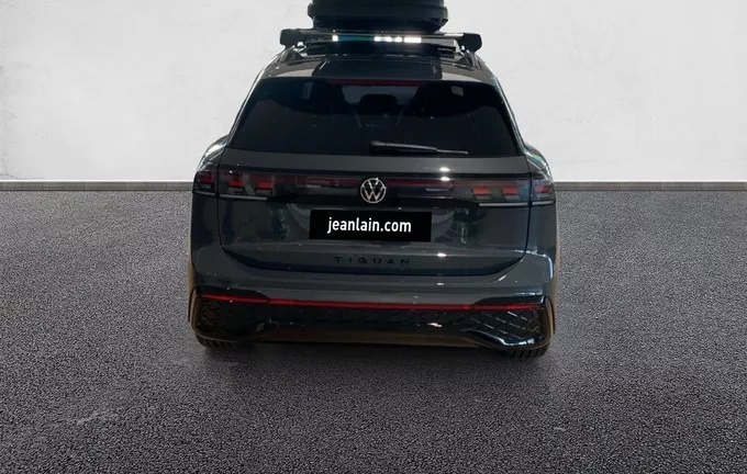 VOLKSWAGEN TIGUAN 1.5 eTSI 150ch DSG7 R-Line Edition extérieur arrière 5000