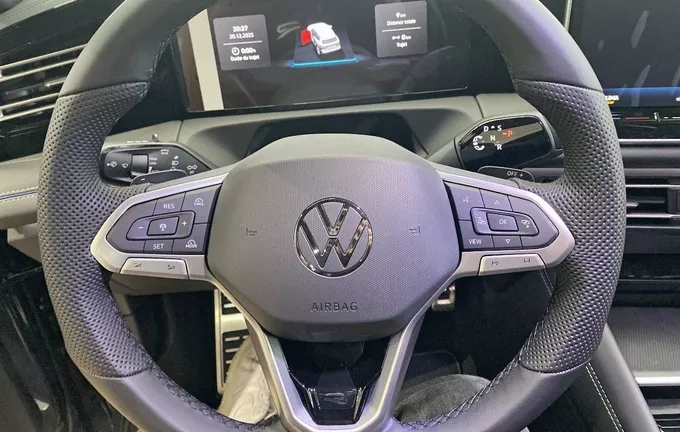VOLKSWAGEN TIGUAN 1.5 eTSI 150ch DSG7 R-Line Edition photo 12 5000