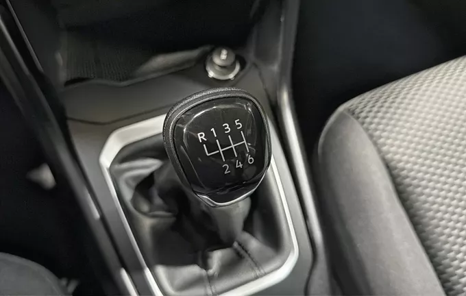 VOLKSWAGEN T-ROC 1.0 TSI 110 Start/Stop BVM6 extérieur arrière 944522