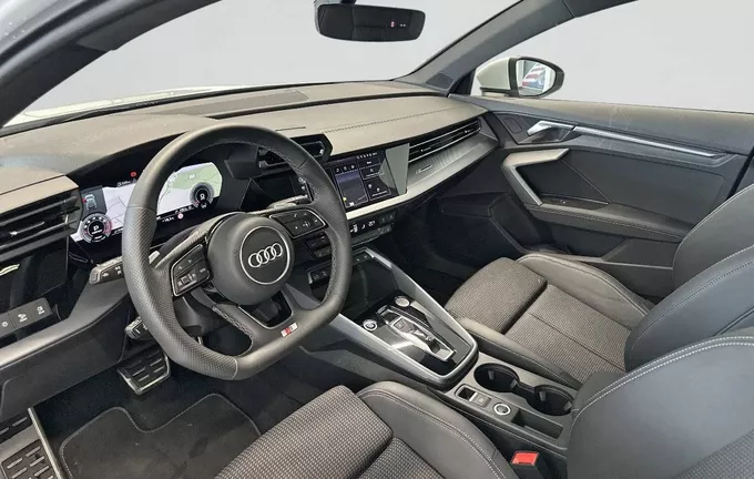 AUDI A3 Sportback TFSI Mild Hybrid 150 S tronic 7 S line photo 11 2129401