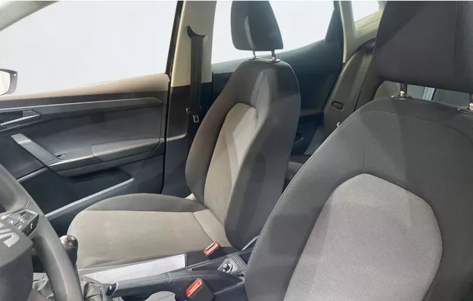 SEAT ARONA 1.0 TSI 95 ch Start/Stop BVM5 Reference extérieur trois quart arrière droit 2129881