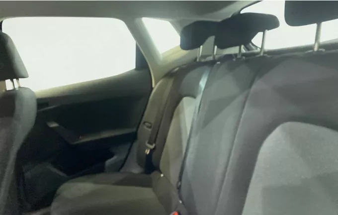 SEAT ARONA 1.0 TSI 95 ch Start/Stop BVM5 Reference extérieur arrière 2129881
