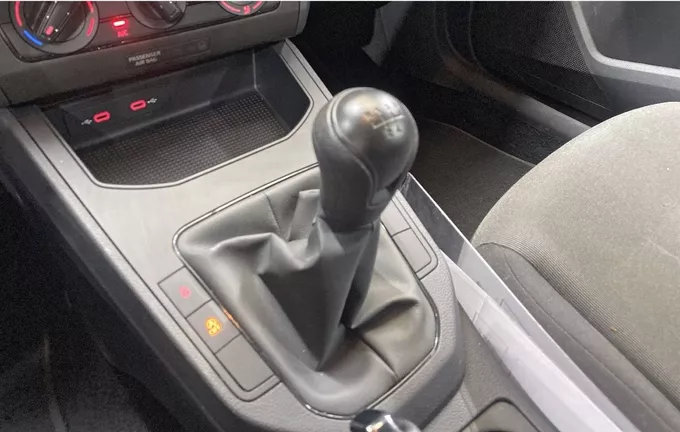 SEAT ARONA 1.0 TSI 95 ch Start/Stop BVM5 Reference photo 16 2129881