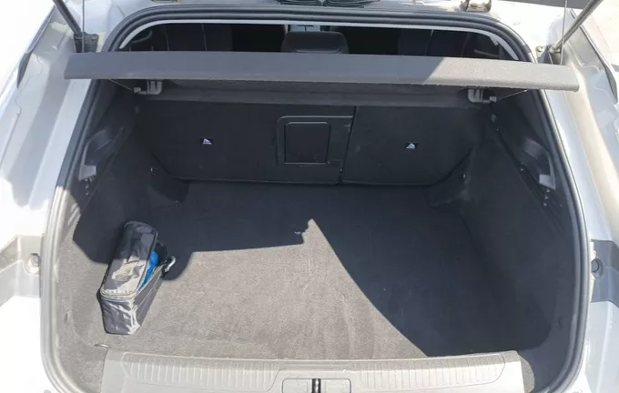 DS N°4 Hybride 145 e-DCT6 Etoile - Alcantara extérieur arrière 946103