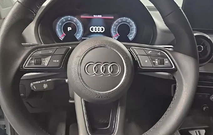 AUDI Q2 35 TFSI 150 S tronic 7 Design photo 12 2127955