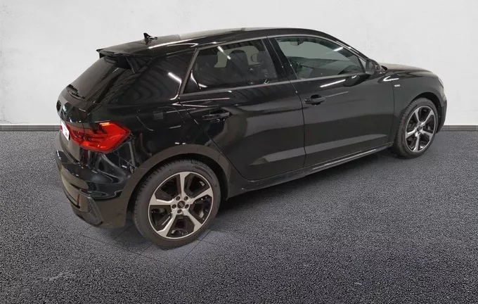 AUDI A1 Sportback 30 TFSI 116 ch S tronic 7 S Line extérieur trois quart arrière droit 2130381
