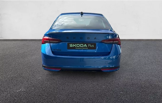 SKODA OCTAVIA 1.5 TSI Hybrid 150 ch ACT DSG7 Sportline extérieur côté gauche 2120847