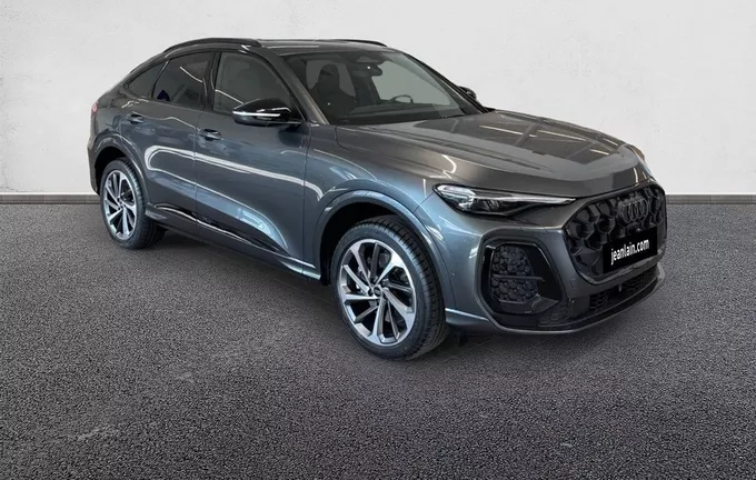 AUDI Q5 Sportback e-hybrid 299 ch S tronic 7 Quattro S line extérieur trois quart avant droit 5540