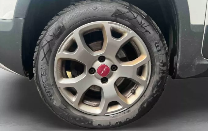 FIAT PANDA 0.9 85 ch TwinAir S&S 4x4 Cross photo 9 2132292