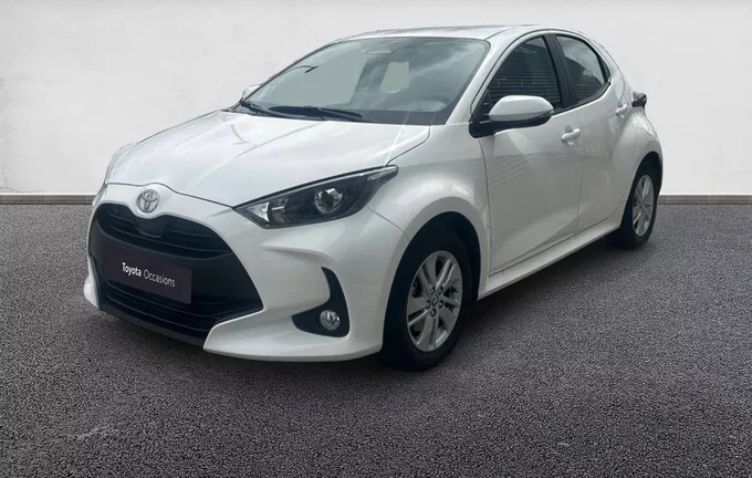 TOYOTA YARIS Hybride 116h Dynamic Business extérieur trois quart avant gauche 1103759