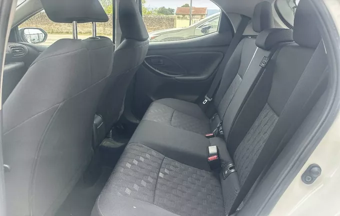 TOYOTA YARIS Hybride 116h Dynamic Business photo 17 1103759