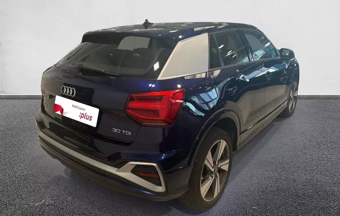 AUDI Q2 30 TDI 116 S tronic 7 Advanced extérieur trois quart arrière droit 2130926