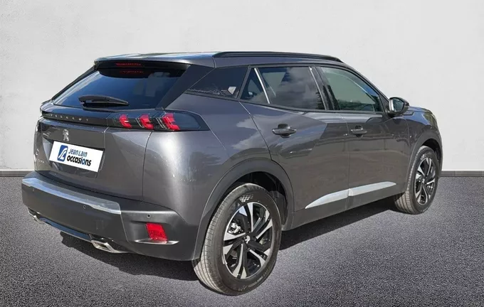 PEUGEOT 2008 PureTech 130 S&S EAT8 Roadtrip extérieur trois quart arrière droit 2129066