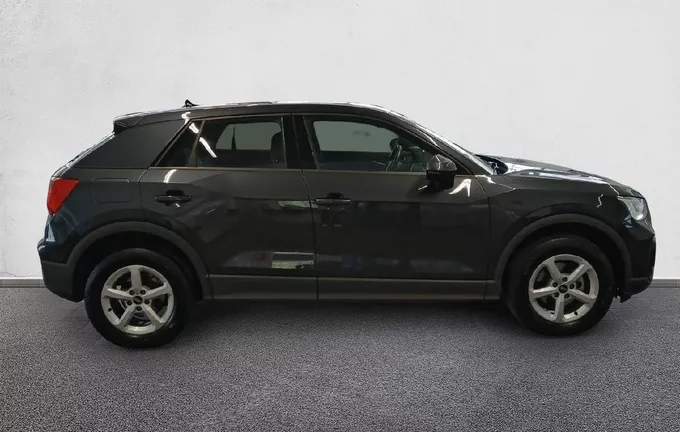 AUDI Q2 30 TFSI 110 BVM6 extérieur côté droit 2131425