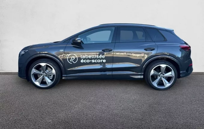 AUDI Q4 E-TRON Performance S line extérieur côté gauche 9614