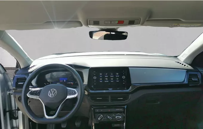 VOLKSWAGEN T-CROSS 1.0 TSI 116 Start/Stop BVM6 VW Edition extérieur trois quart avant droit 2131773