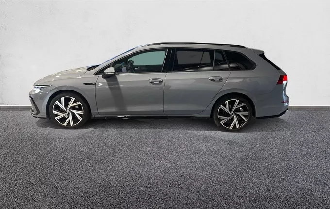 VOLKSWAGEN GOLF SW 1.5 eTSI OPF 150 DSG7 R-Line extérieur trois quart arrière gauche 2128756