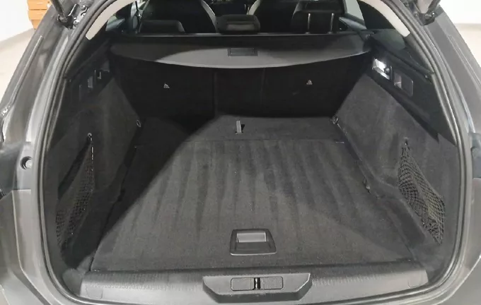 PEUGEOT 308 SW BlueHDi 130ch S&S EAT8 Allure Pack extérieur arrière 944202