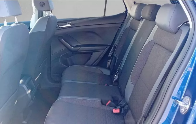 VOLKSWAGEN T-CROSS 1.0 TSI 110 Start/Stop DSG7 R-Line extérieur arrière 560911