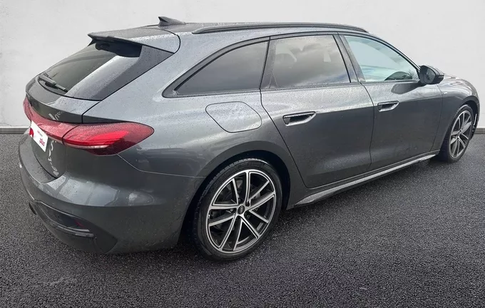 AUDI A5 Avant TDI Hybride 204 ch S tronic 7 S line extérieur trois quart arrière droit 2125254