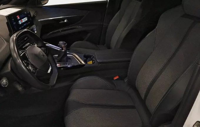 PEUGEOT 3008 PureTech 130ch S&S BVM6 Active Pack photo 11 3013123