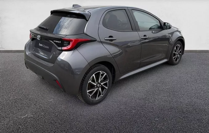 TOYOTA YARIS Hybride 116h Design extérieur trois quart arrière droit 1103639