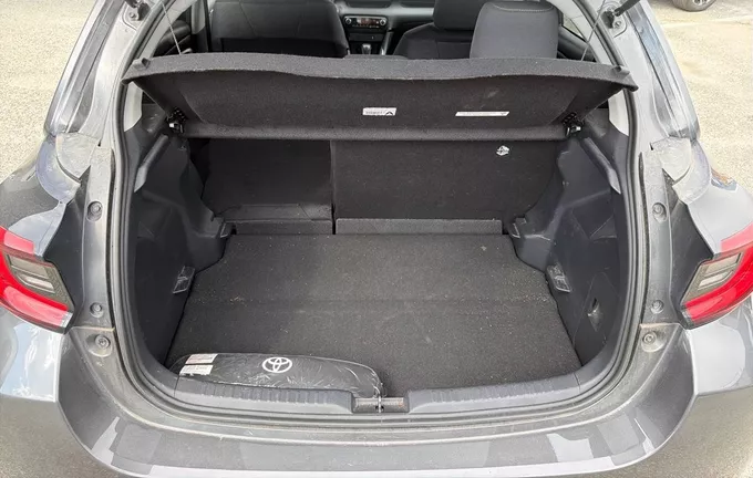TOYOTA YARIS Hybride 116h Design photo 10 1103639