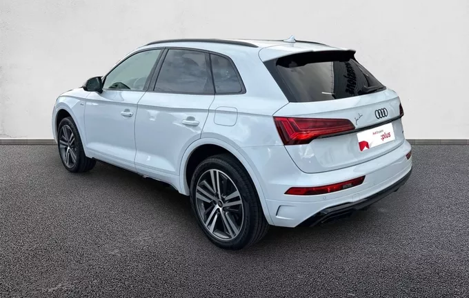 AUDI Q5 55 TFSIe 367 S tronic 7 Quattro S line extérieur trois quart arrière gauche 2125946