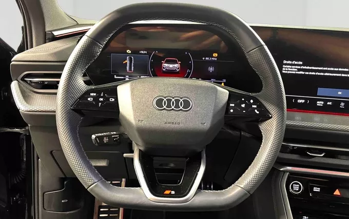 AUDI Q5 TDI 204 ch Hybride Quattro S tronic 7 S line photo 12 2132620