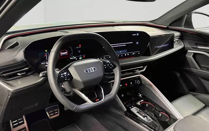 AUDI Q5 TDI 204 ch Hybride Quattro S tronic 7 S line photo 18 2132620