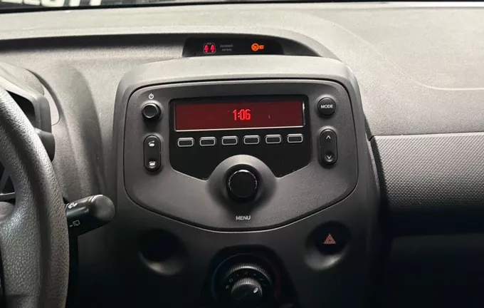 TOYOTA AYGO 1.0 VVT-i x photo 15 213282