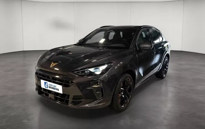 CUPRA TERRAMAR 1.5 eTSI Hybrid 150 ch DSG7 V extérieur trois quart avant gauche 2132223