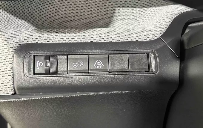 CITROEN E-C3 113 ch 44 kWh Plus photo 17 946761