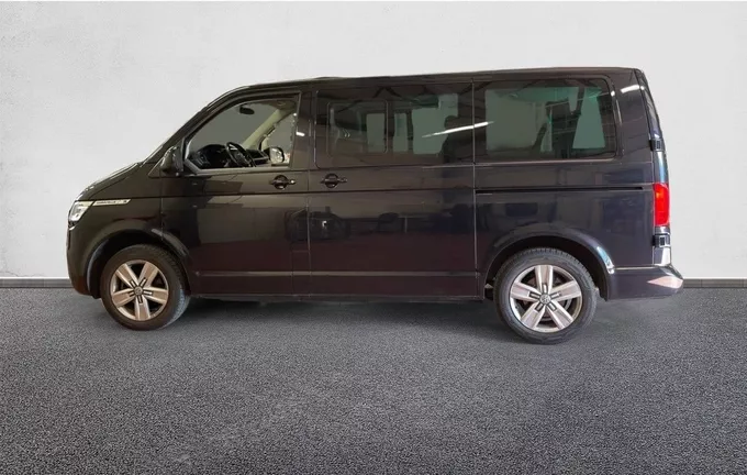 VOLKSWAGEN UTILITAIRES CARAVELLE 6.1 2.0 TDI 150 BMT Courte DSG7 4Motion Confortline extérieur trois quart arrière gauche 105481