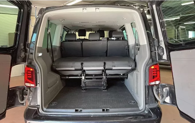 VOLKSWAGEN UTILITAIRES CARAVELLE 6.1 2.0 TDI 150 BMT Courte DSG7 4Motion Confortline photo 14 105481