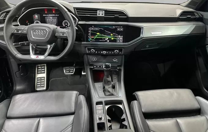 AUDI Q3 35 TFSI 150 ch S tronic 7 S line plus photo 18 2128085
