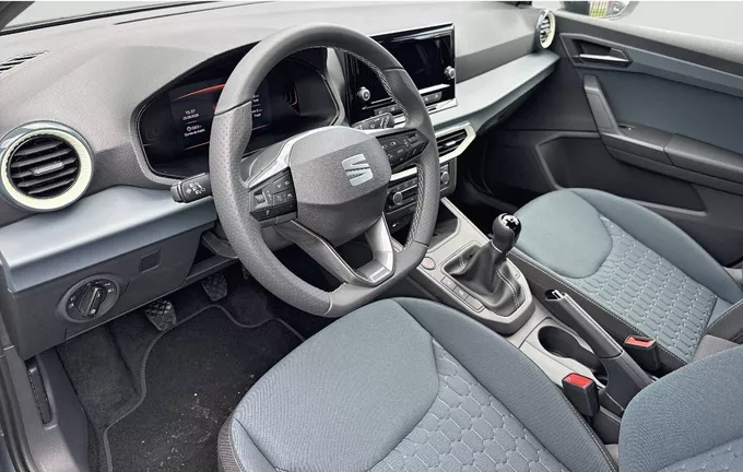 SEAT IBIZA 1.0 TSI 95 ch S/S BVM5 Copa photo 13 1445
