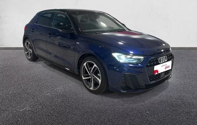 AUDI A1 Sportback 30 TFSI 116 ch S tronic 7 S Line Plus extérieur trois quart avant droit 2129532