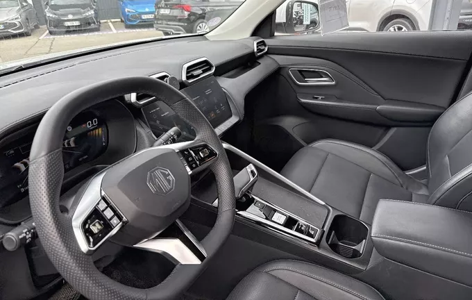 MG ZS 1.5 L Hybrid+ 197 ch Luxury photo 11 601066