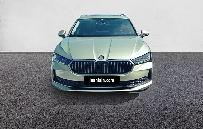 SKODA SUPERB Combi 1.5 TSI mHEV 150 ch ACT DSG7 Laurin & Klement extérieur avant 9560