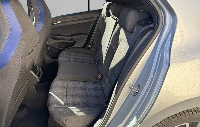 VOLKSWAGEN GOLF 1.5 eHybrid 272 DSG6 GTE extérieur arrière 560449