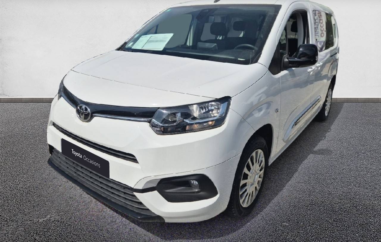TOYOTA PROACE CITY VERSO MC23